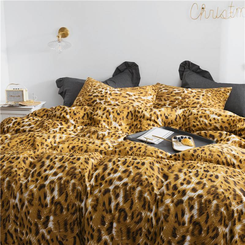 3Pcs Leopard Pattern 100 Cotton Bedding Set